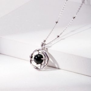 SILVER NECKLACE