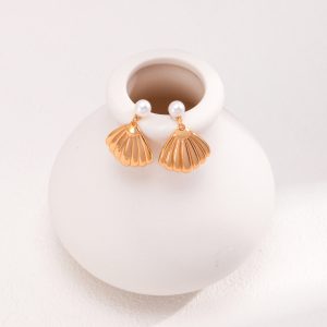 earring